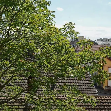 Tres Proche Centre-ville, Parking Gratuits, Centre Apartman