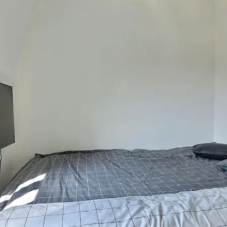 Tres Proche Centre-ville, Parking Gratuits, Centre Apartman