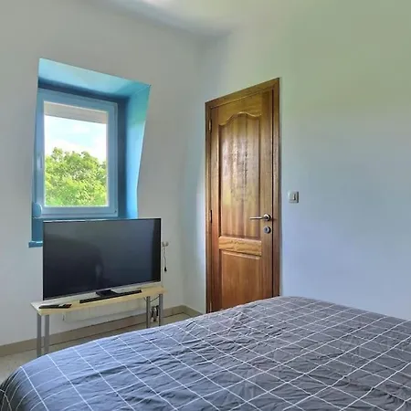 Apartman Tres Proche Centre-ville, Parking Gratuits, Centre Mulhouse